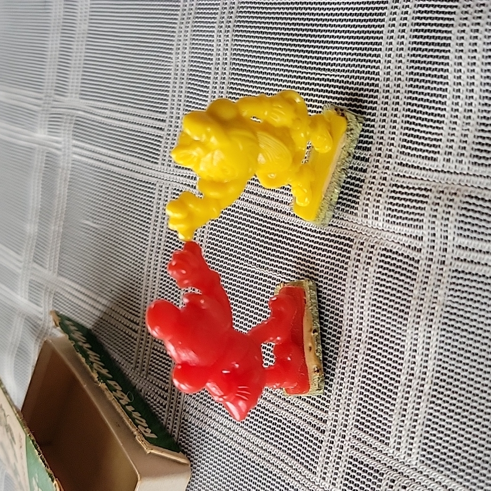 Rare 1950's DisneyMickey & Minnie "Rumba Rhythm" Magnetic Patent Pending Edition